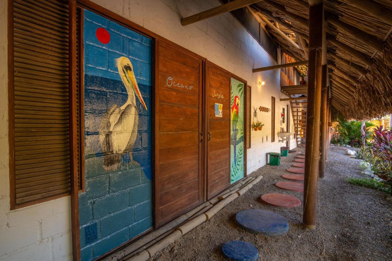 El Zoo Hostel, Bar & Pool Palomino Dış mekan fotoğraf